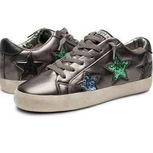 Vintage Havana Pewter Queen Slip On Star Sneakers